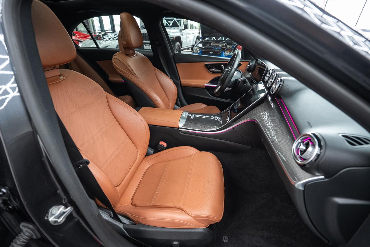 Mercedes-Benz C-Class C300 4MATIC Sedan 2023