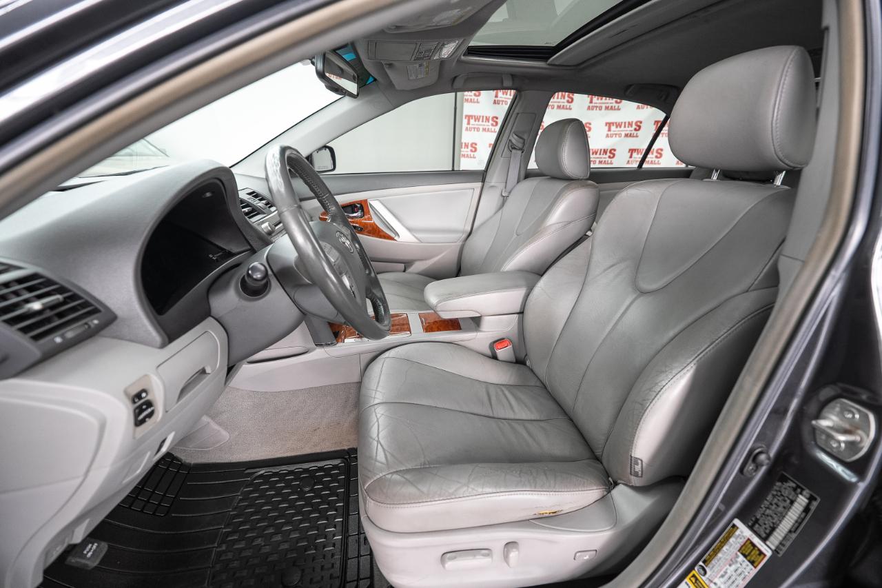 Toyota Camry XLE 2010