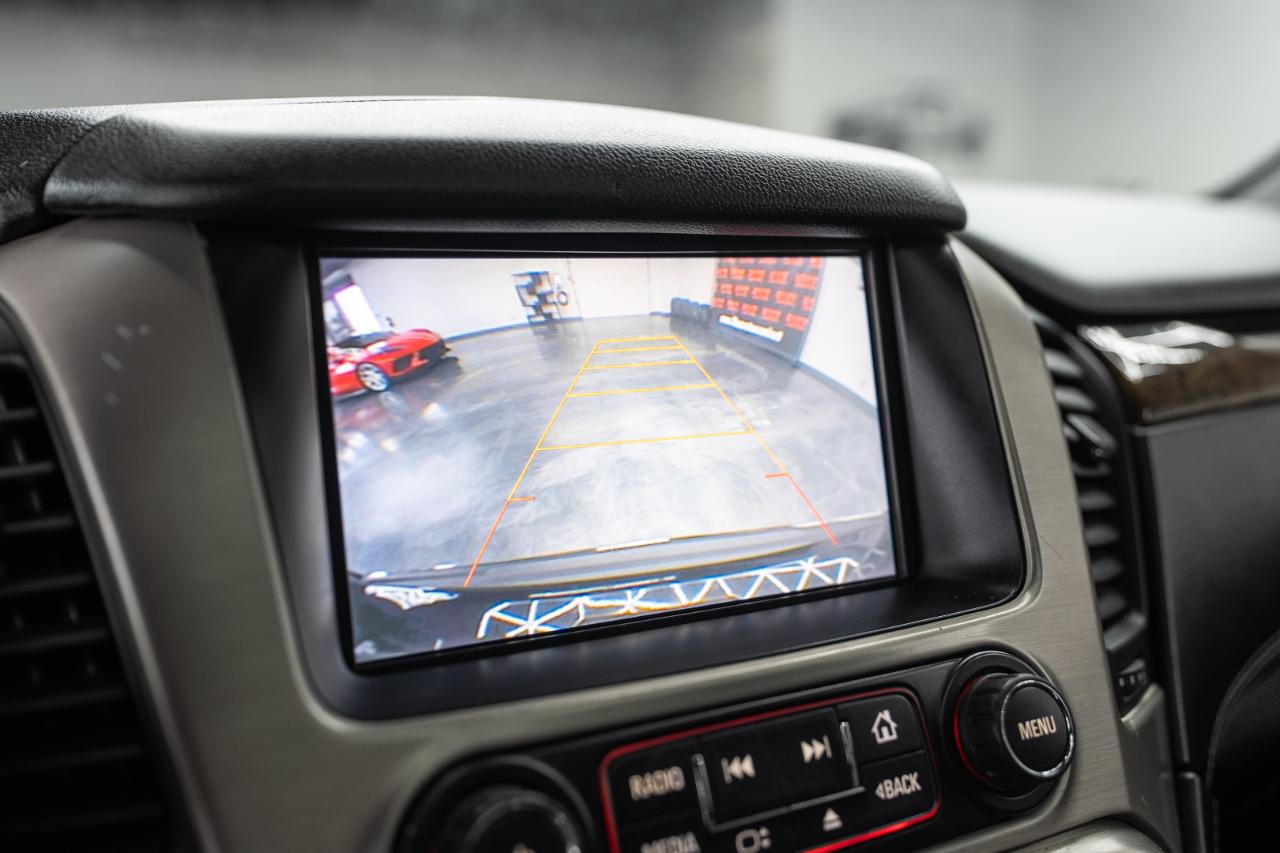 GMC Yukon Denali XL 4WD 2015
