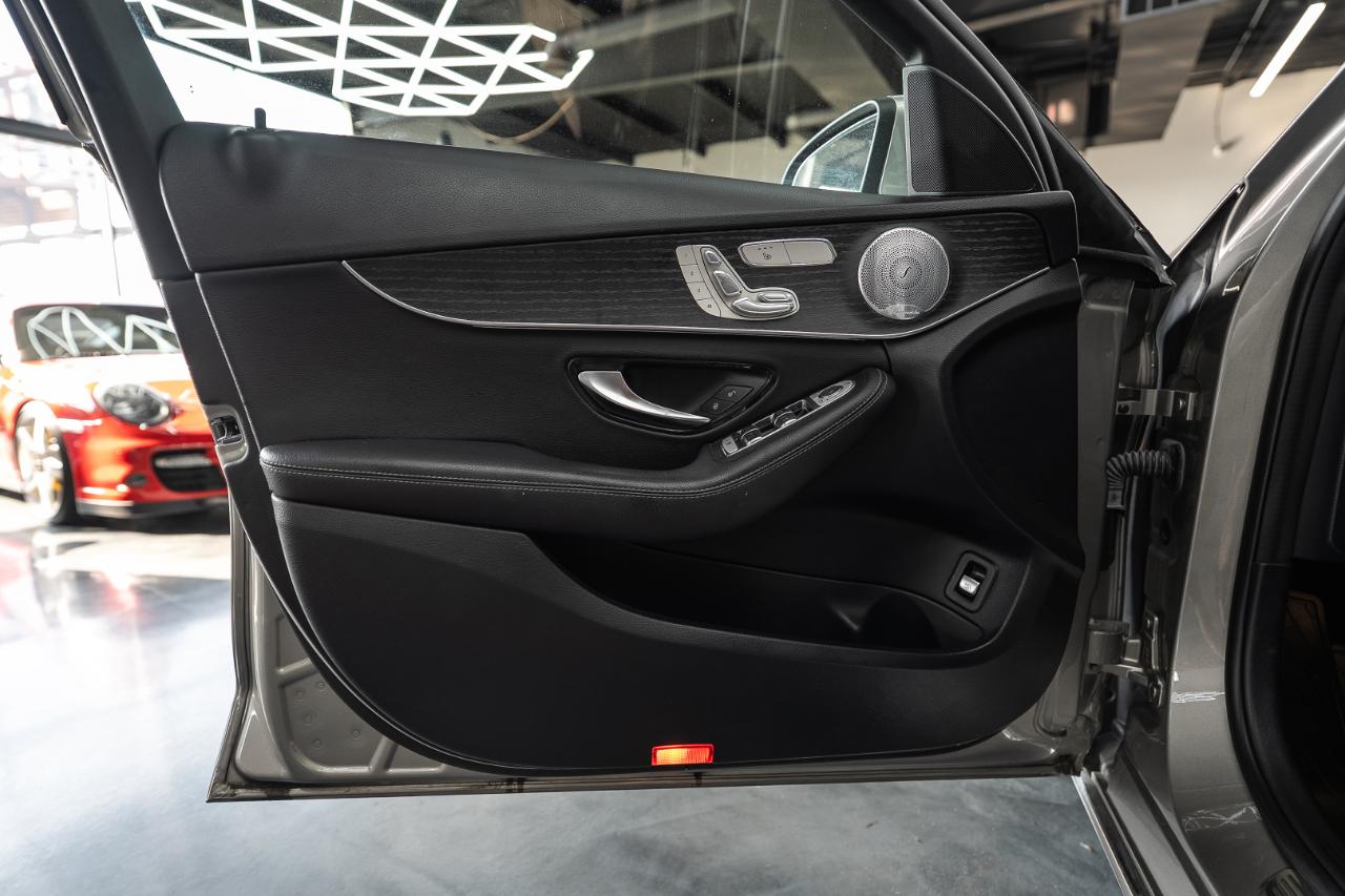 Mercedes-Benz C-Class C300 4MATIC Sedan 2021