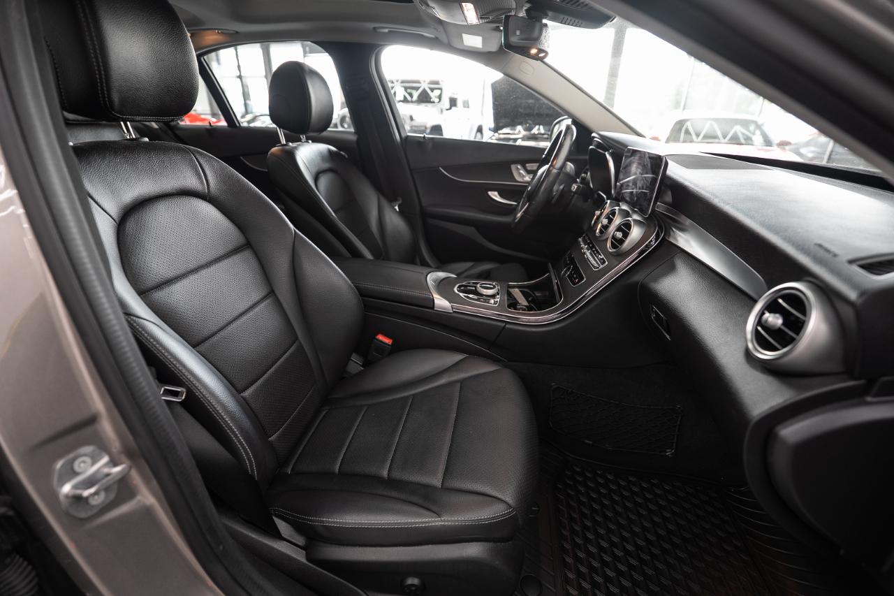 Mercedes-Benz C-Class C300 4MATIC Sedan 2021