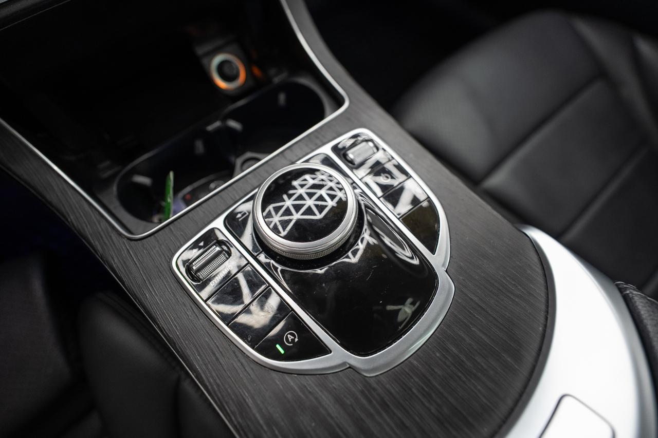 Mercedes-Benz C-Class C300 4MATIC Sedan 2021