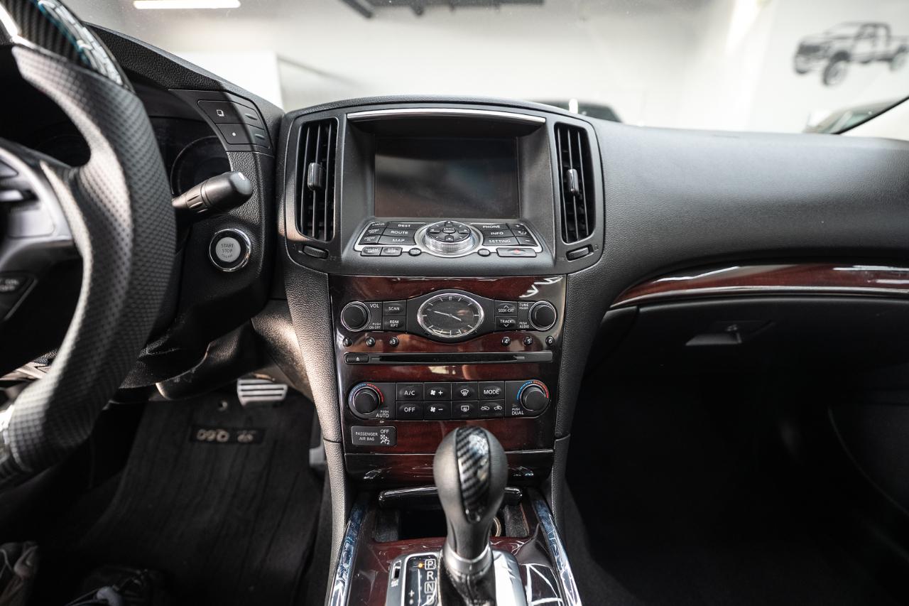 Infiniti Q60 Coupe AWD 2014