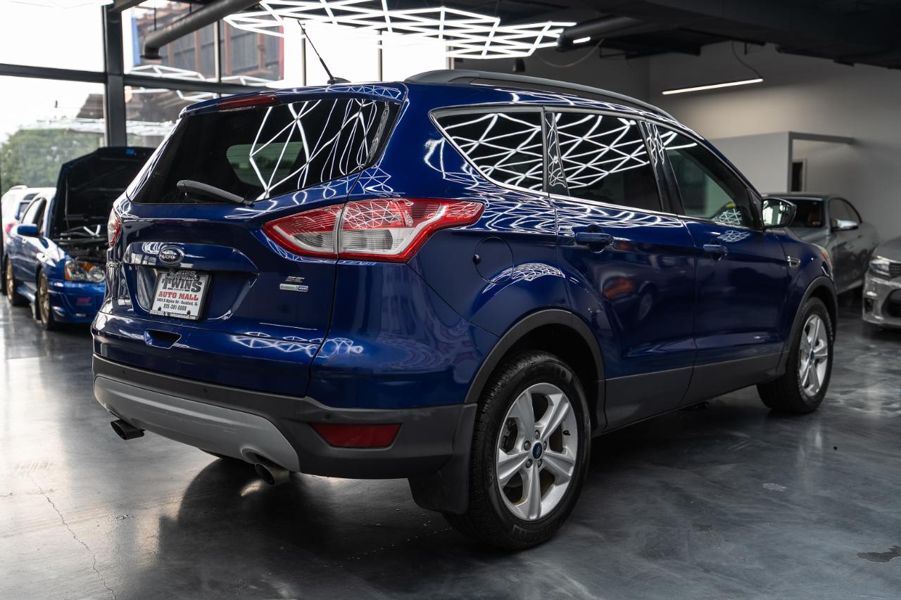 Ford Escape photo 6