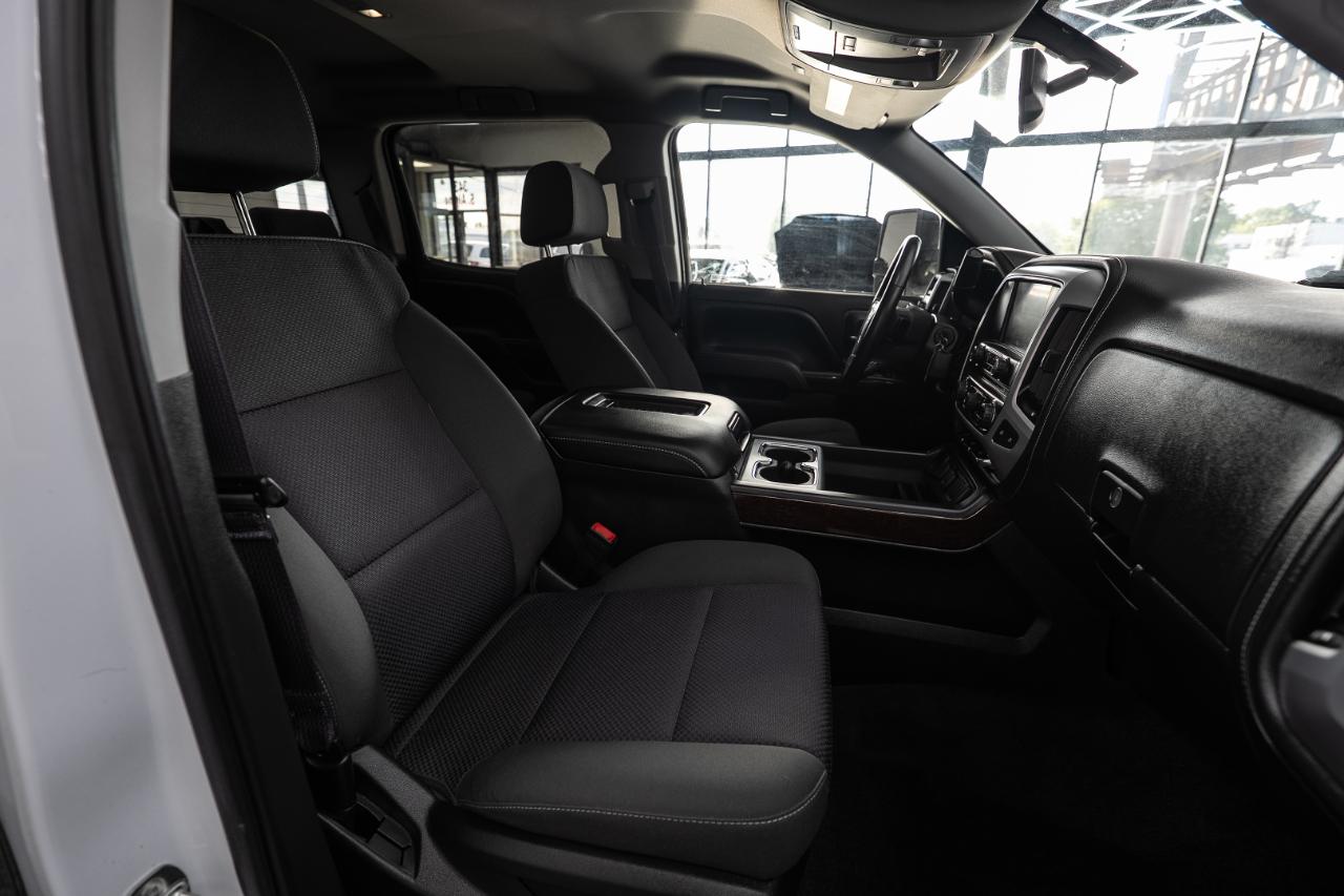 GMC Sierra photo 15