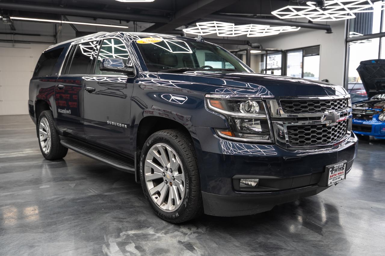 Chevrolet Suburban photo 8
