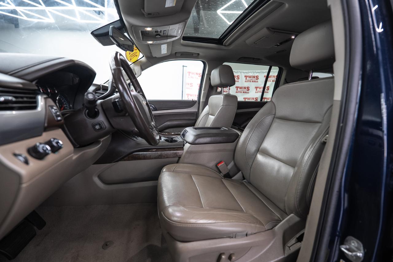 Chevrolet Suburban photo 12