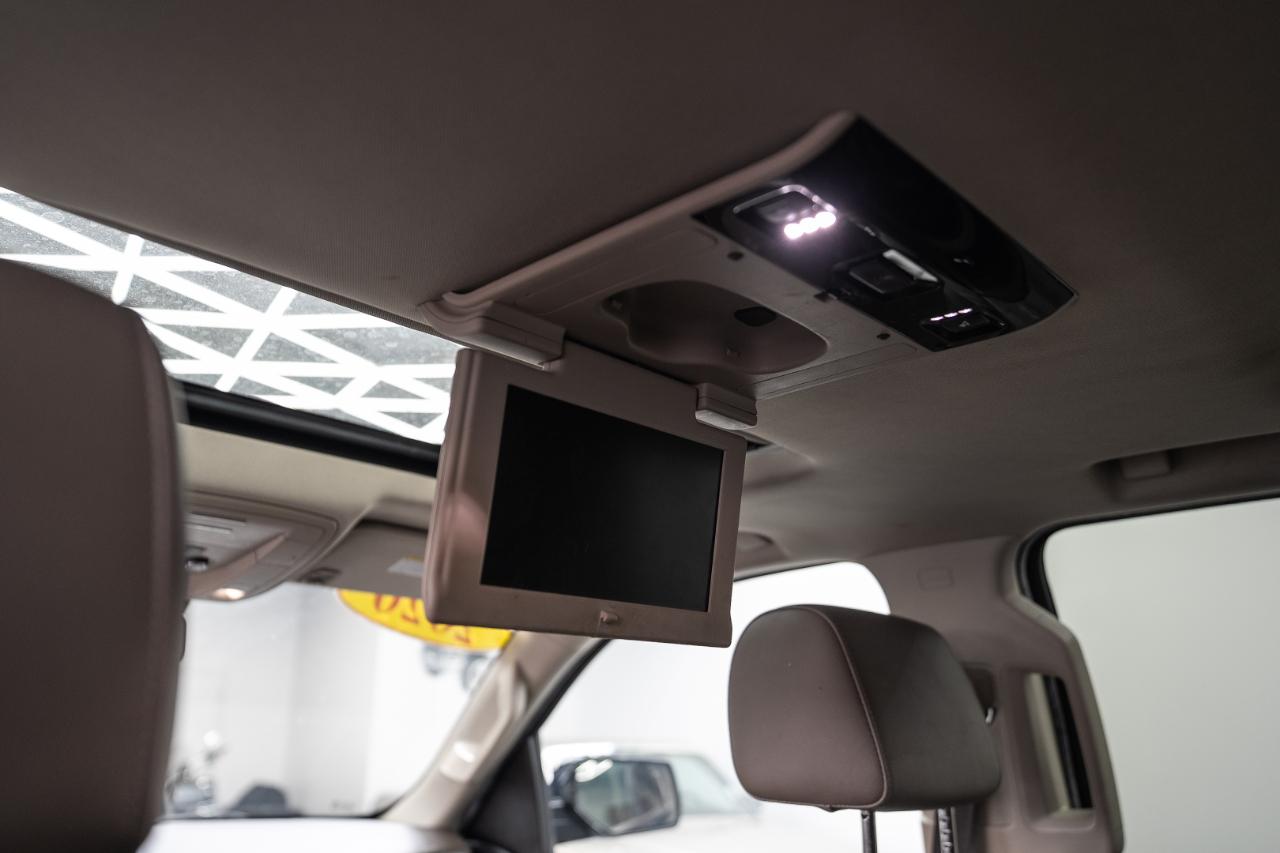 Chevrolet Suburban photo 23