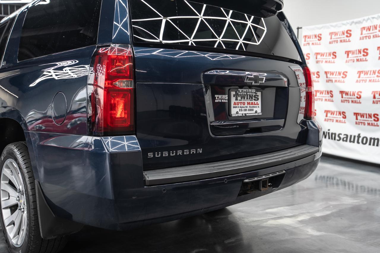 Chevrolet Suburban photo 26