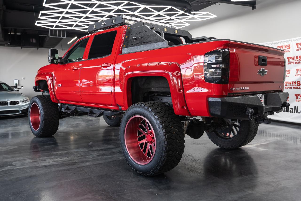 Chevrolet Silverado photo 4
