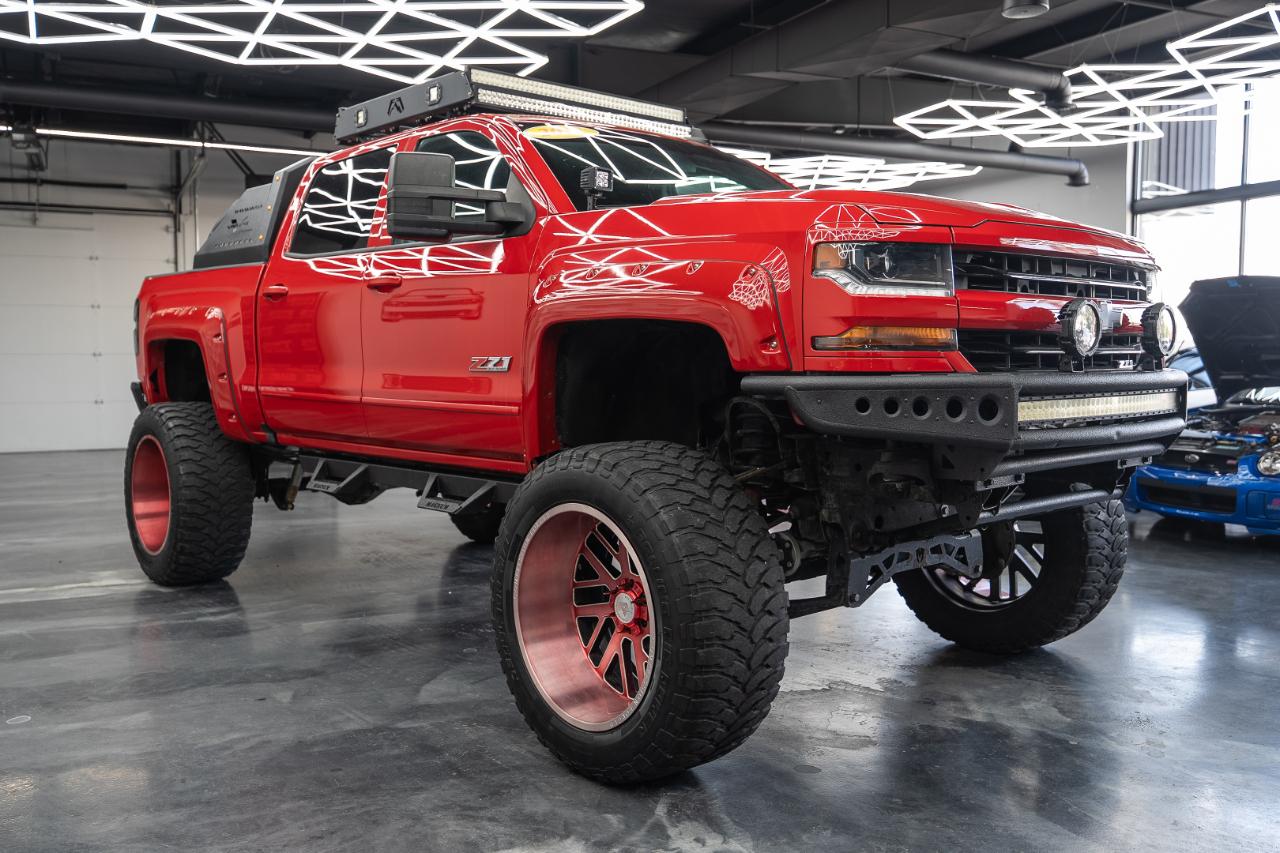 Chevrolet Silverado photo 8