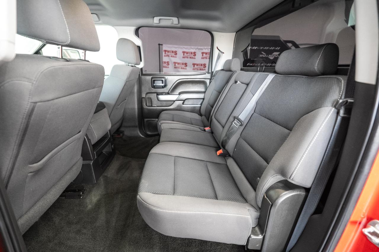 Chevrolet Silverado photo 13