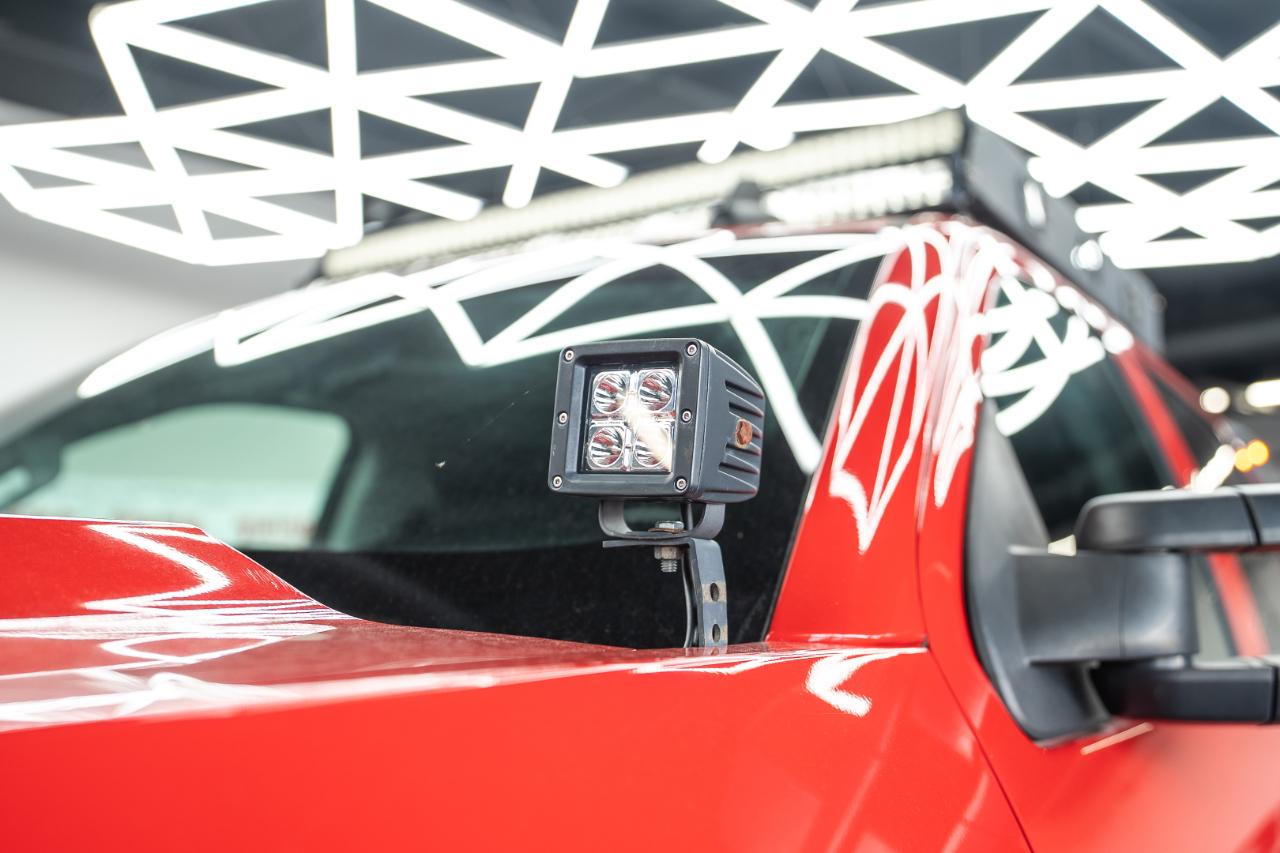 Chevrolet Silverado photo 23