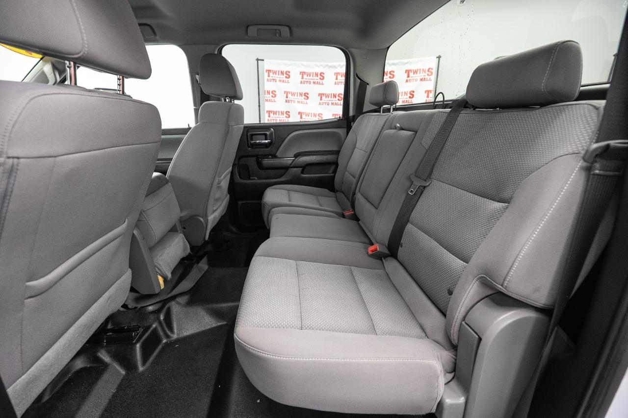Chevrolet Silverado HD photo 13