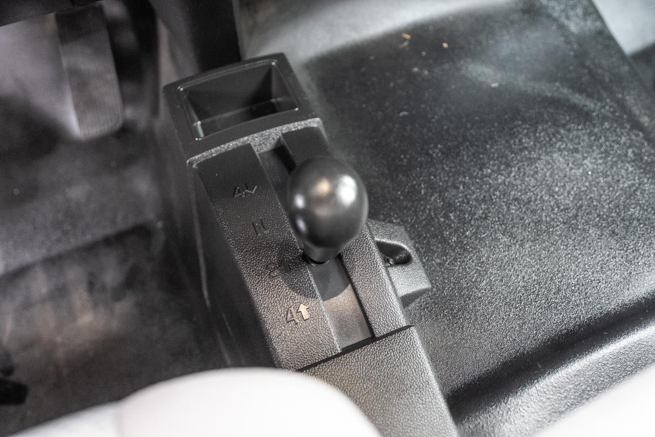 Chevrolet Silverado HD photo 19