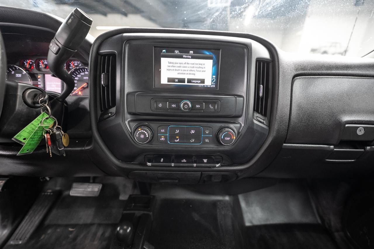 Chevrolet Silverado HD photo 20