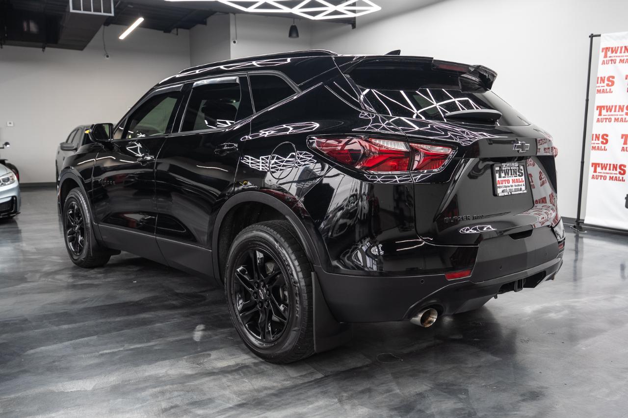 Chevrolet Blazer photo 4