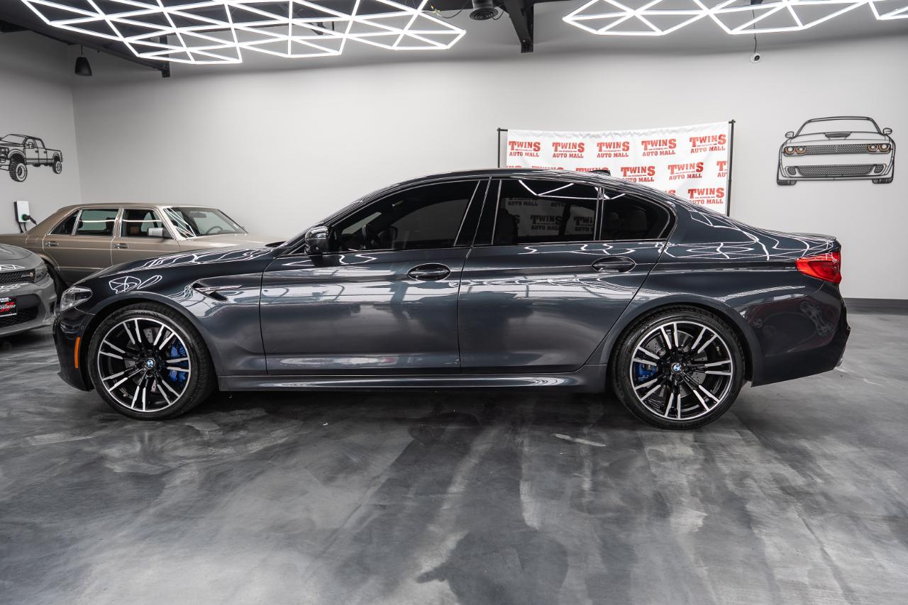 BMW M5 photo 3