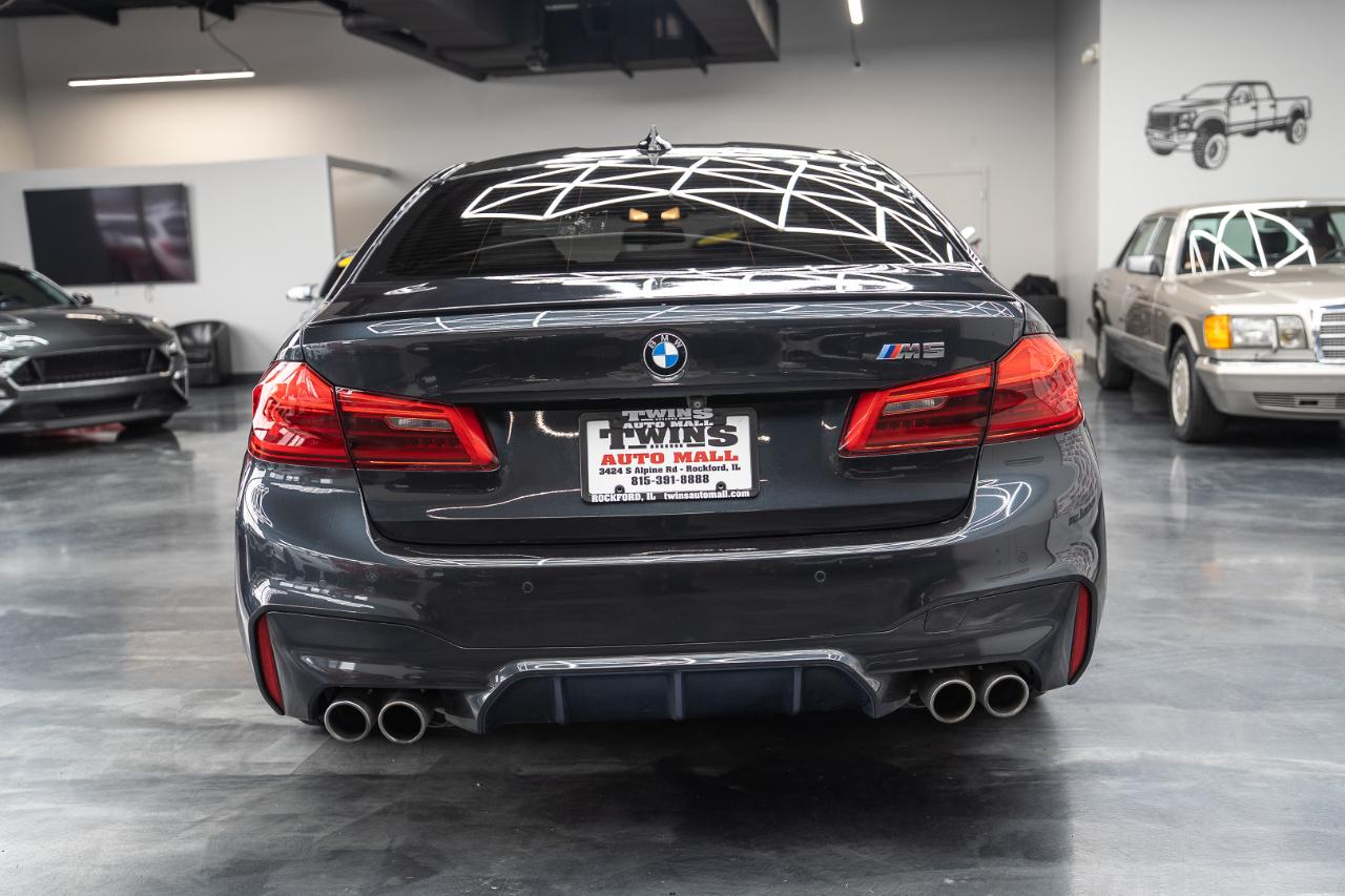 BMW M5 photo 5