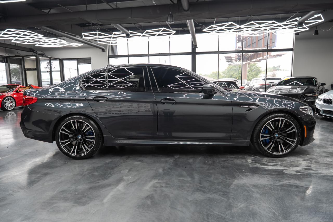 BMW M5 photo 7