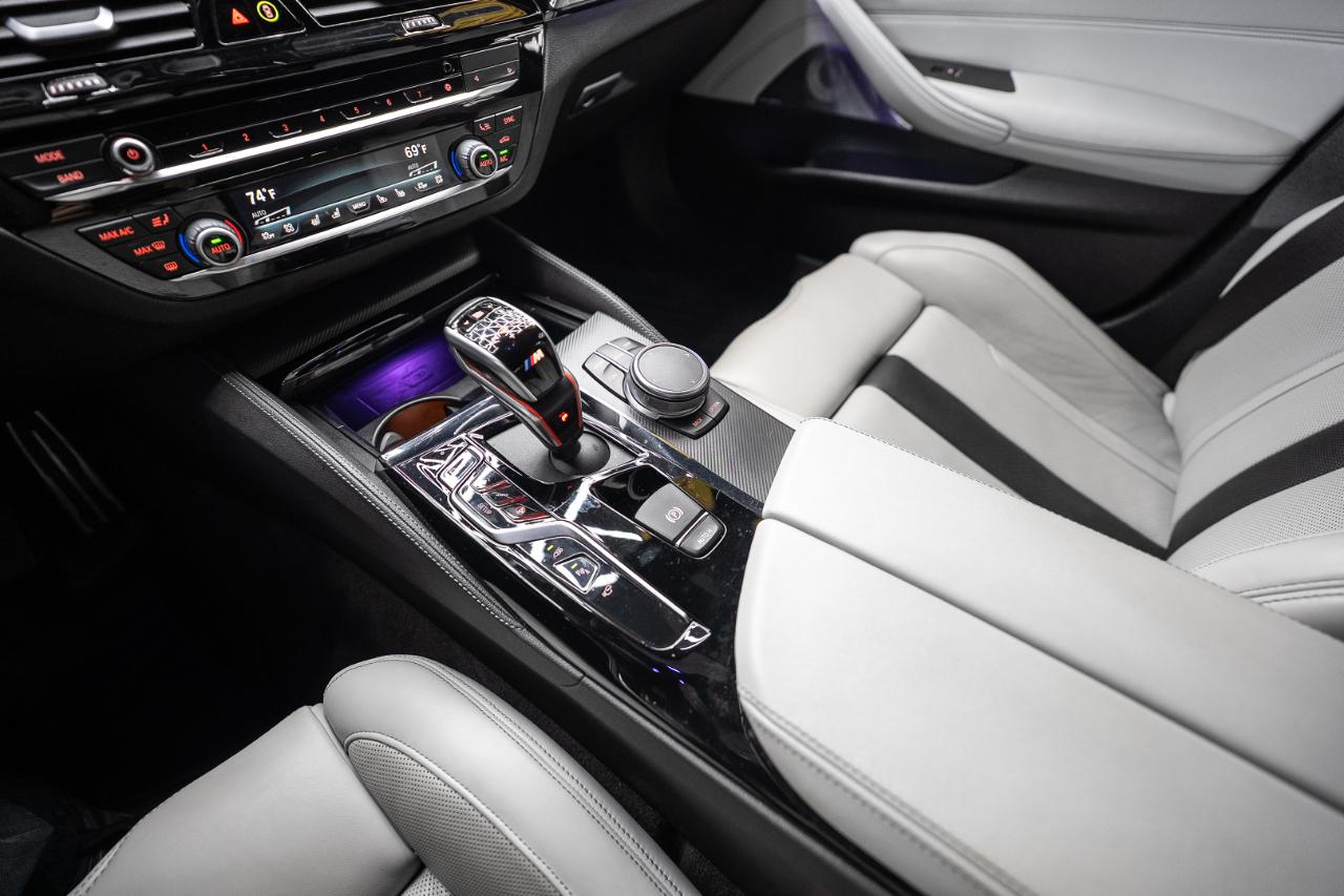 BMW M5 photo 19