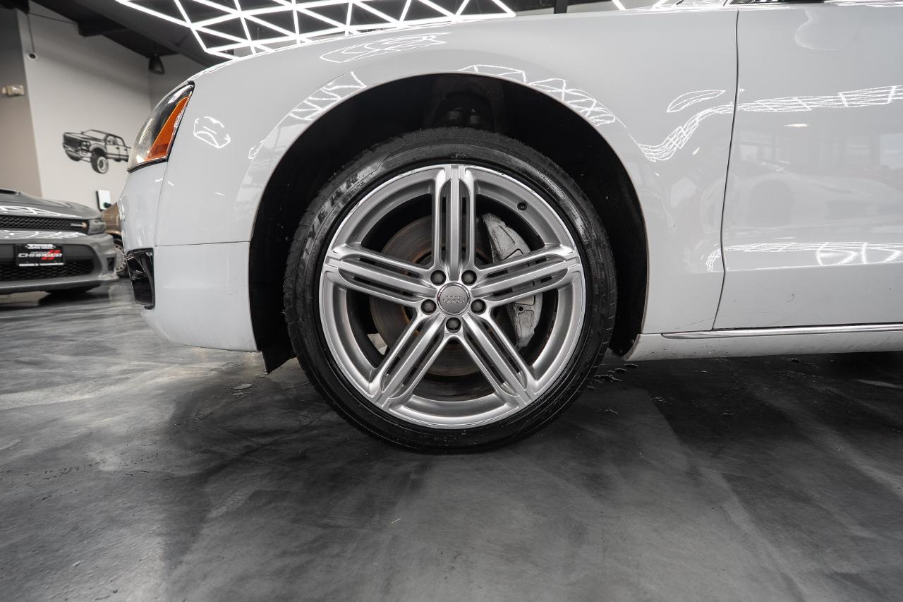 Audi A8 4.0T Sedan L quattro Tiptronic 2014
