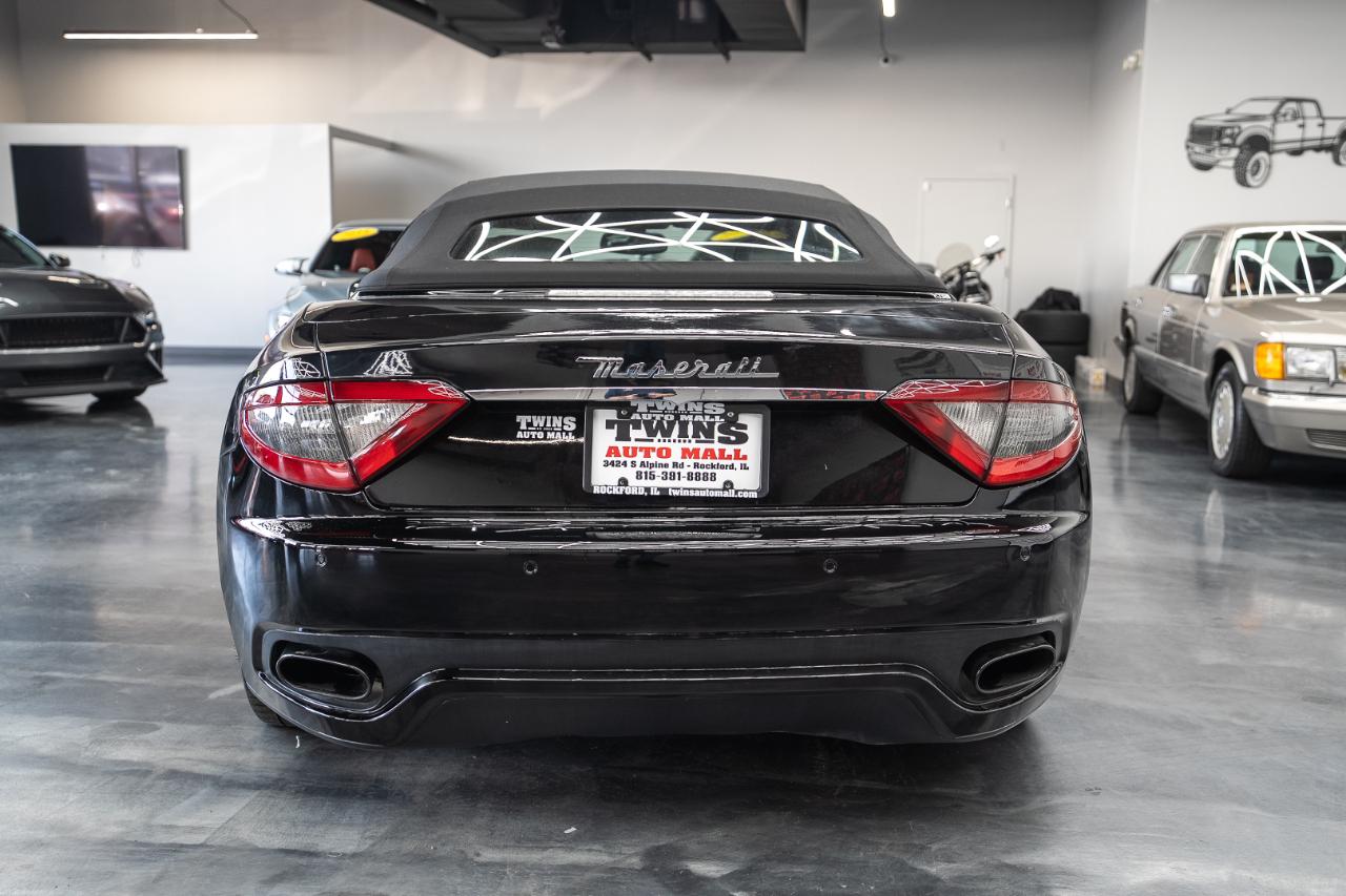 Maserati GranTurismo  2013