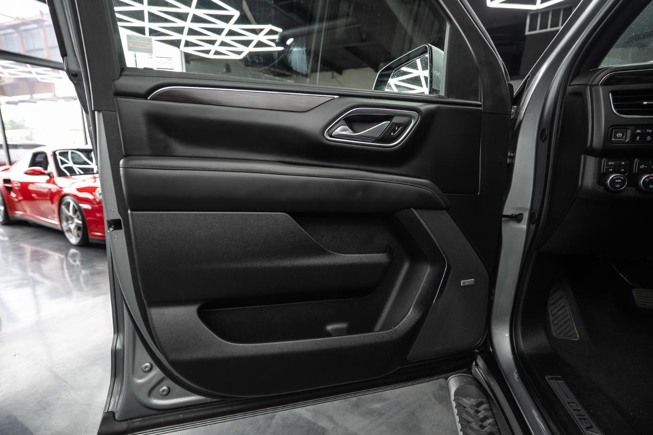 Chevrolet Tahoe photo 10
