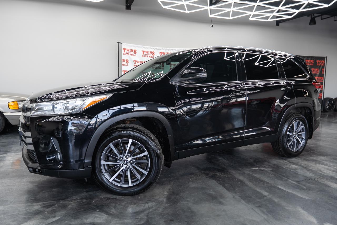 Toyota Highlander XLE AWD V6 2019