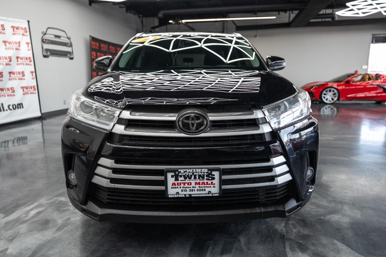 Toyota Highlander XLE AWD V6 2019
