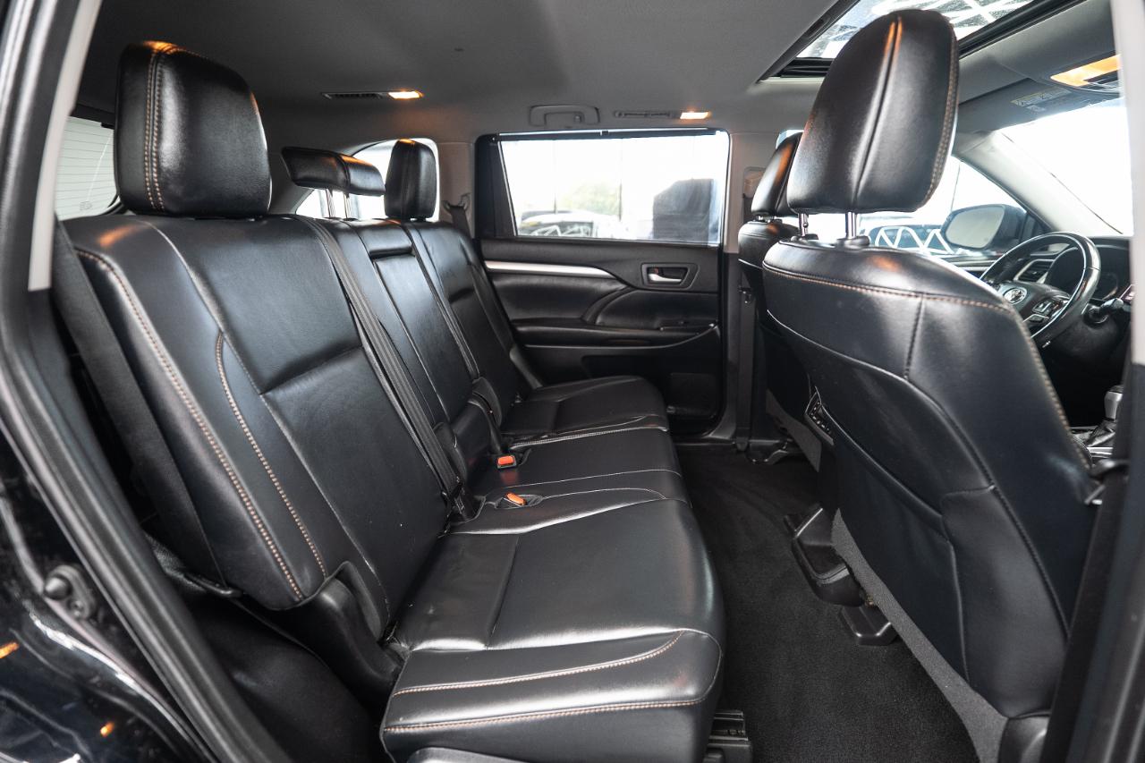 Toyota Highlander XLE AWD V6 2019