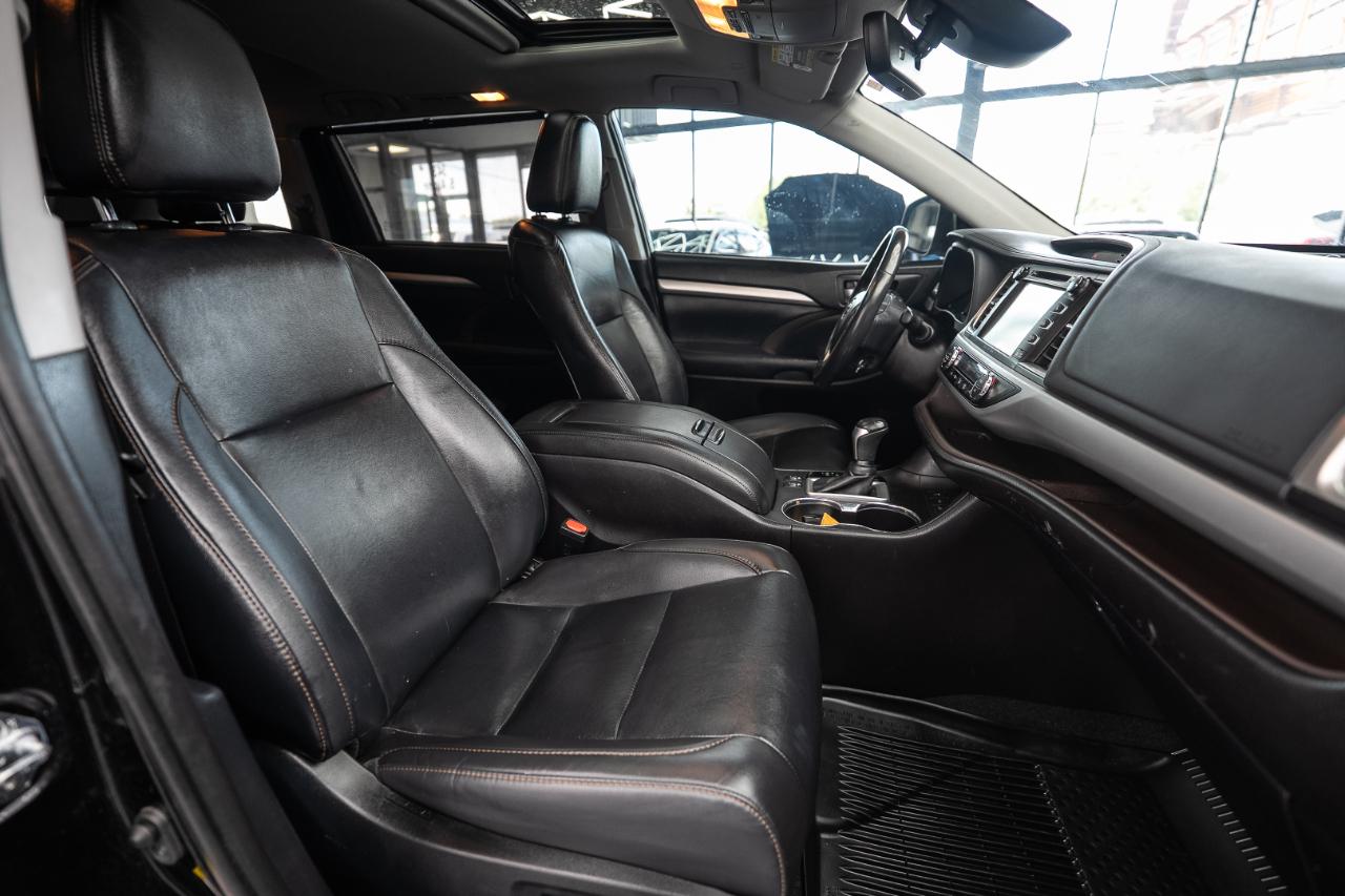 Toyota Highlander XLE AWD V6 2019