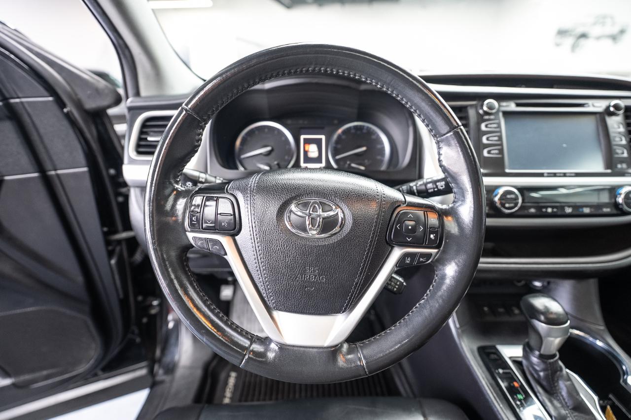 Toyota Highlander XLE AWD V6 2019