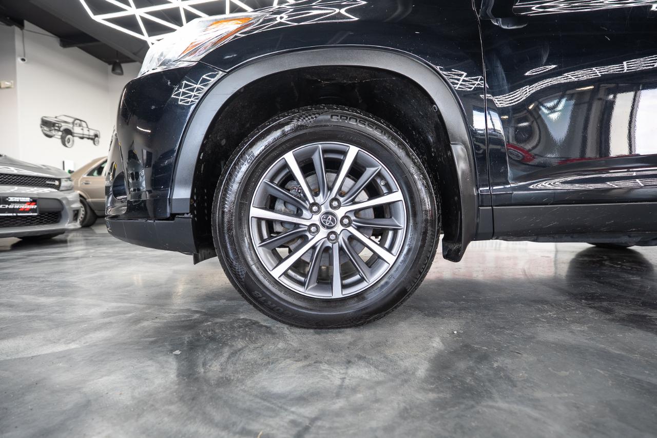 Toyota Highlander XLE AWD V6 2019