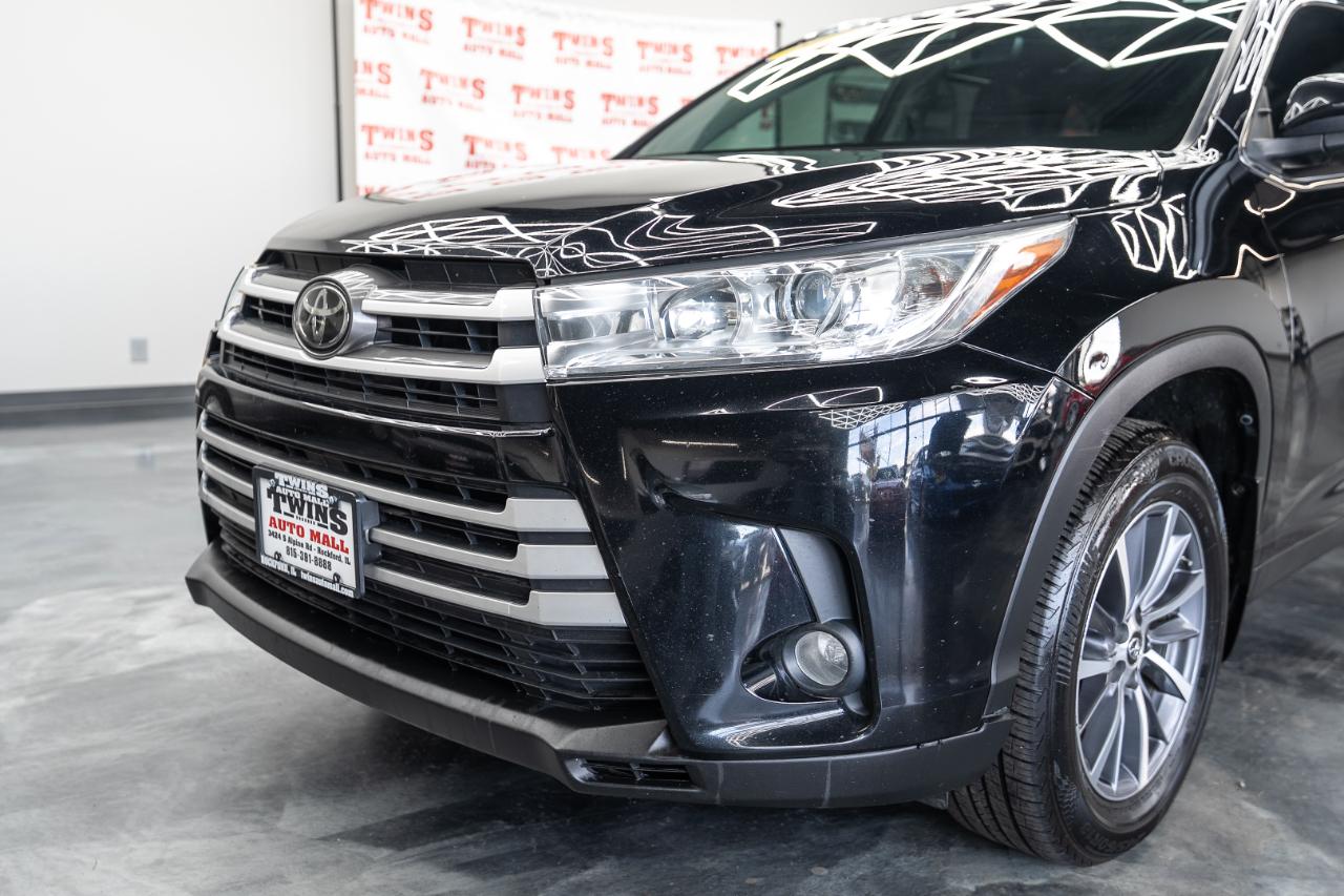 Toyota Highlander XLE AWD V6 2019