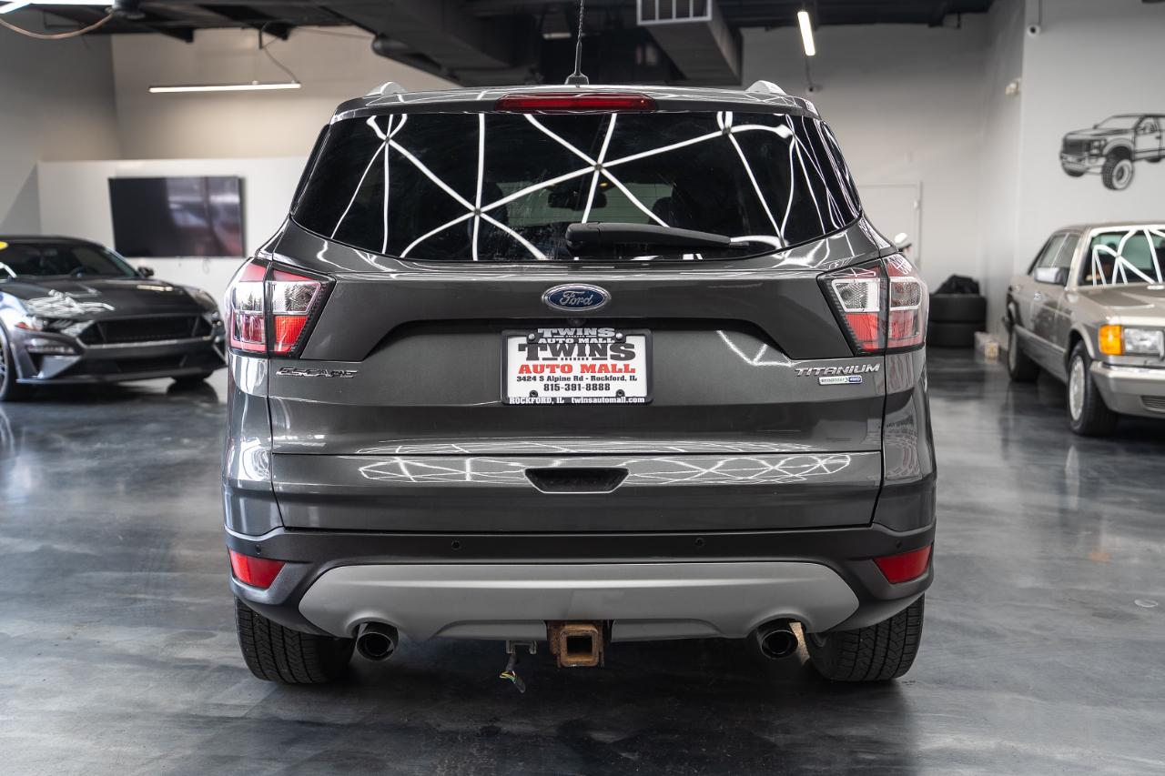 Ford Escape photo 5