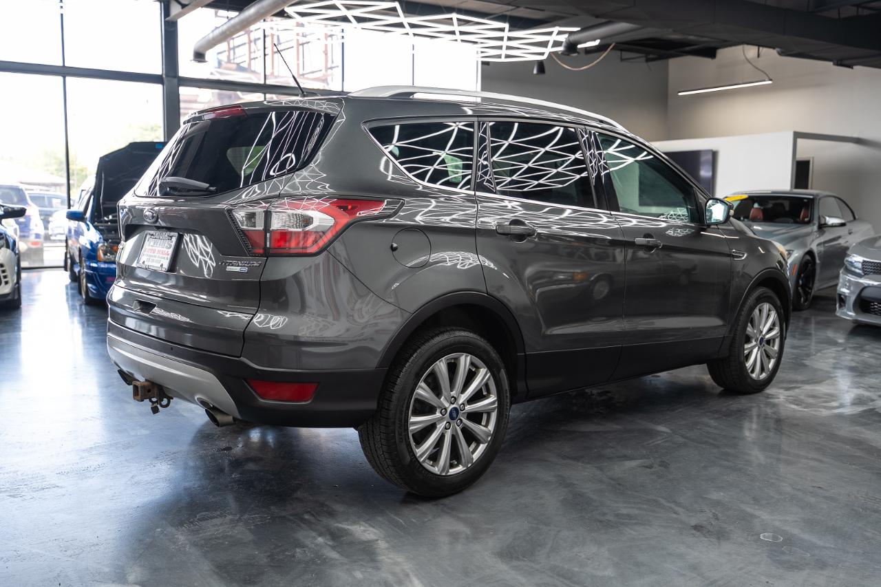 Ford Escape photo 6