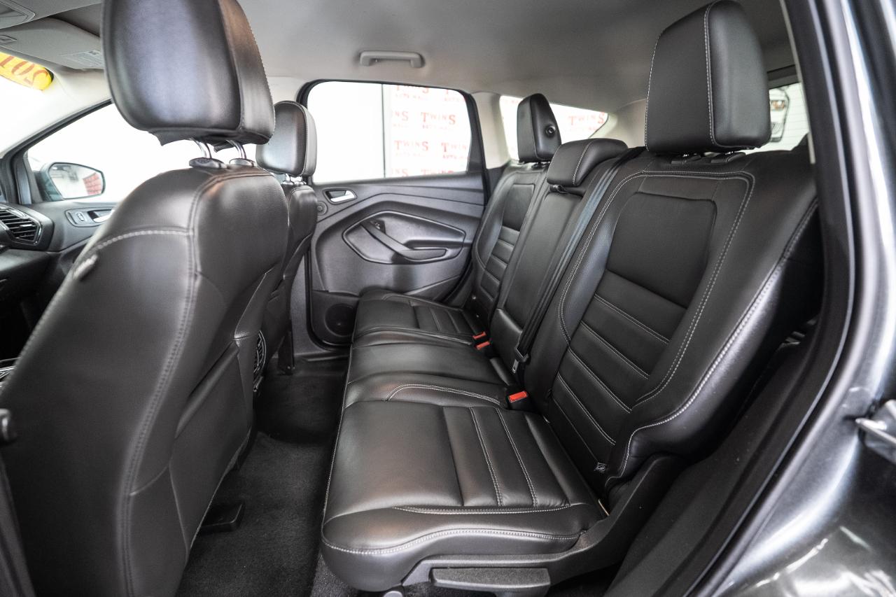 Ford Escape photo 13