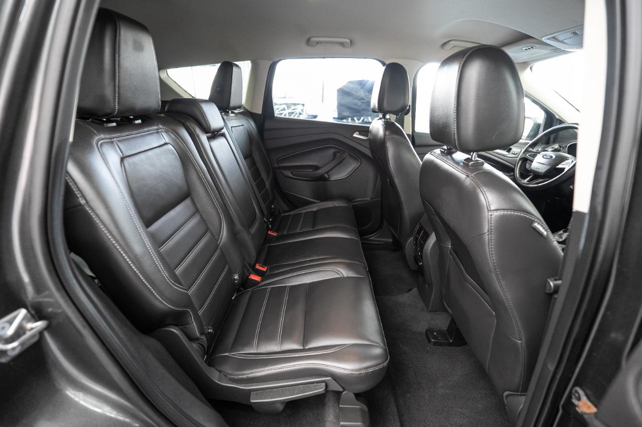 Ford Escape photo 14
