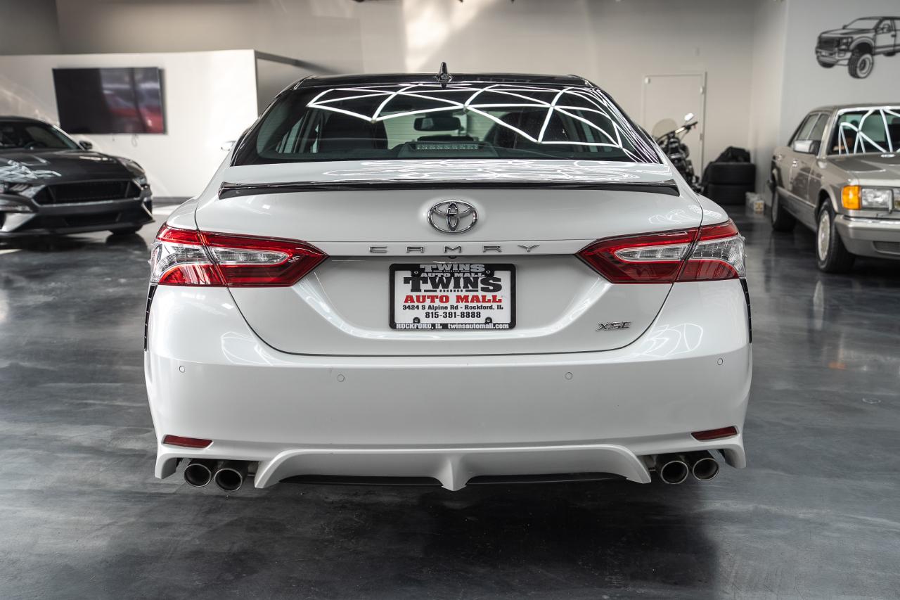 Toyota Camry XSE V6 2020