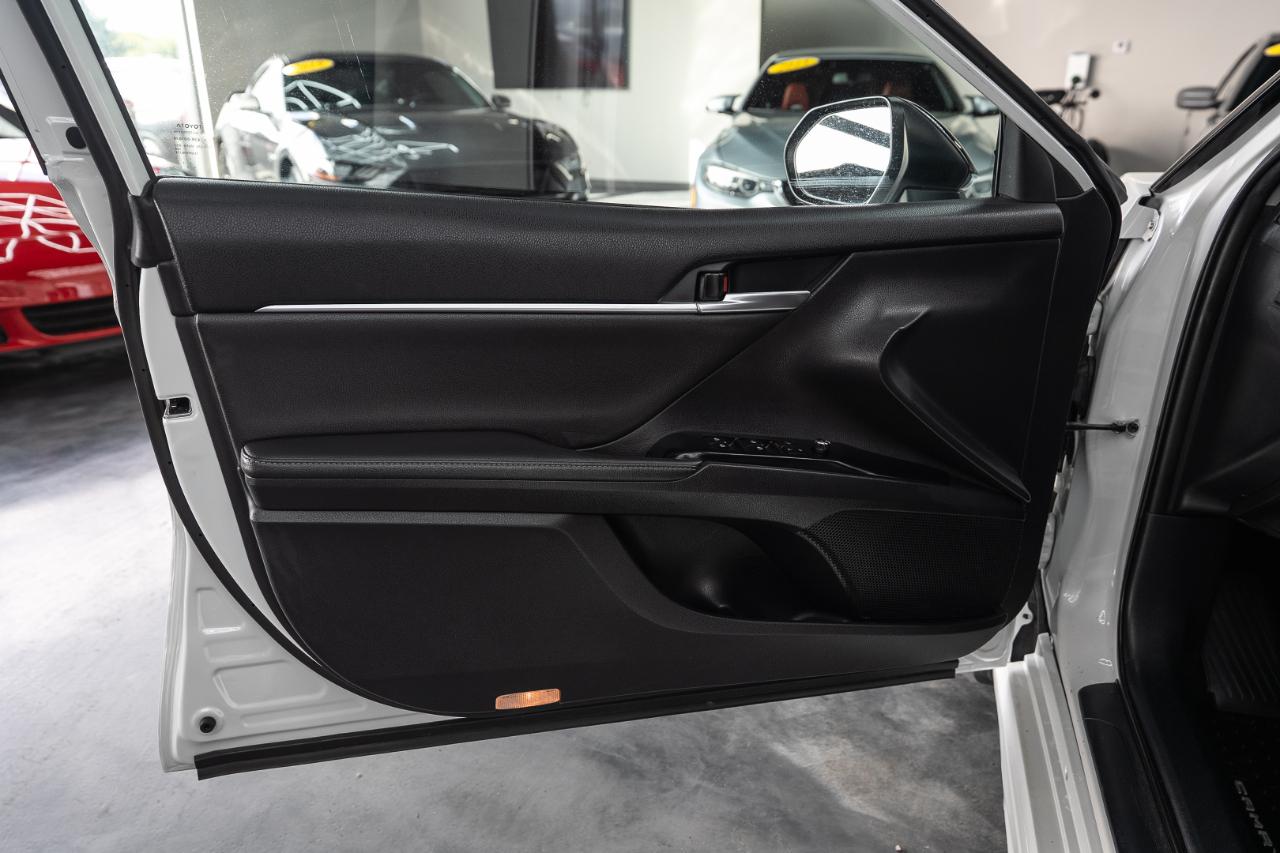 Toyota Camry XSE V6 2020