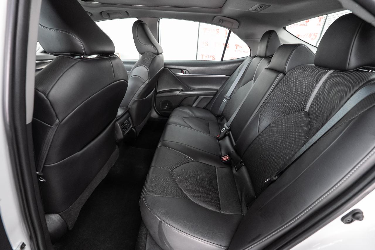 Toyota Camry XSE V6 2020