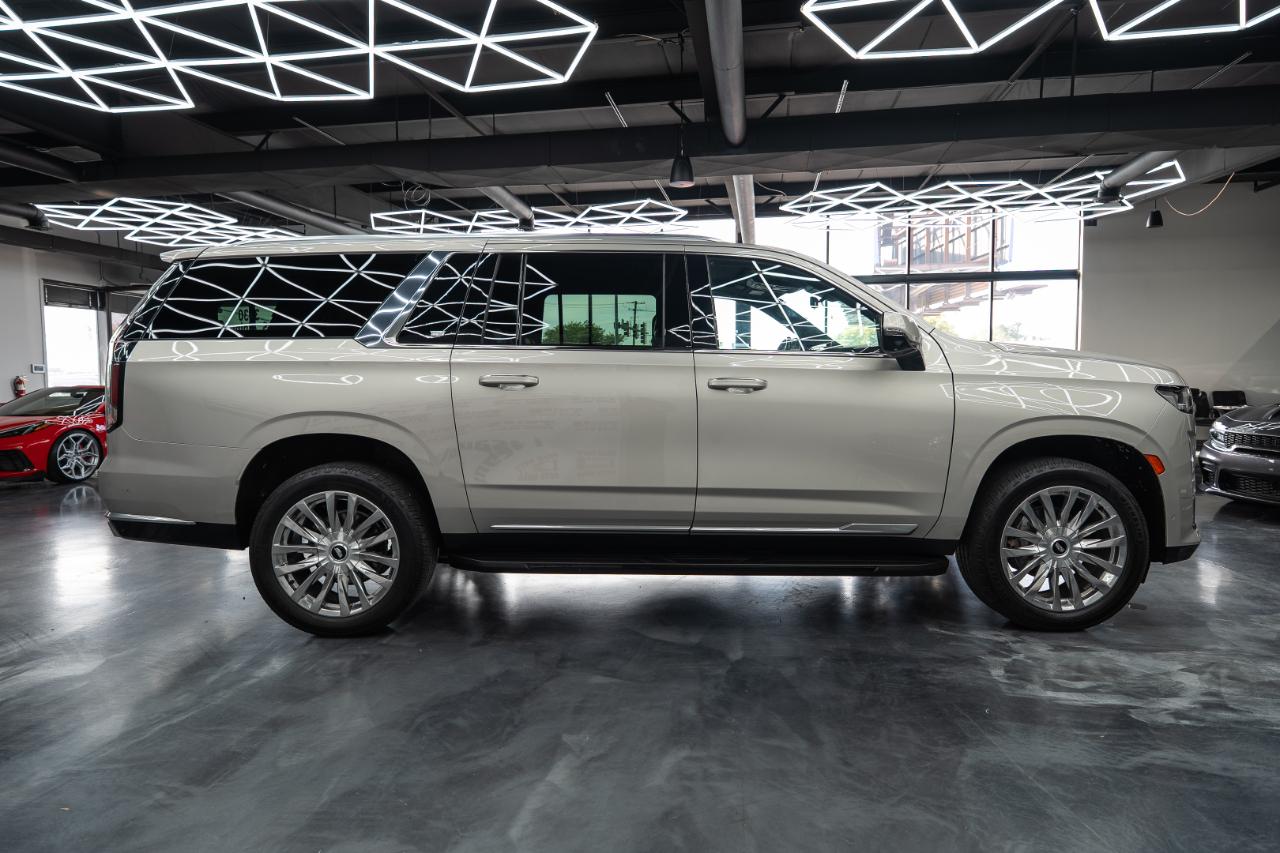 Cadillac Escalade ESV Premium Luxury 4WD 2023