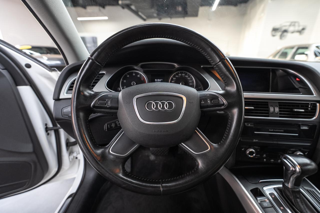 Audi A4 2.0T Sedan quattro Tiptronic 2014