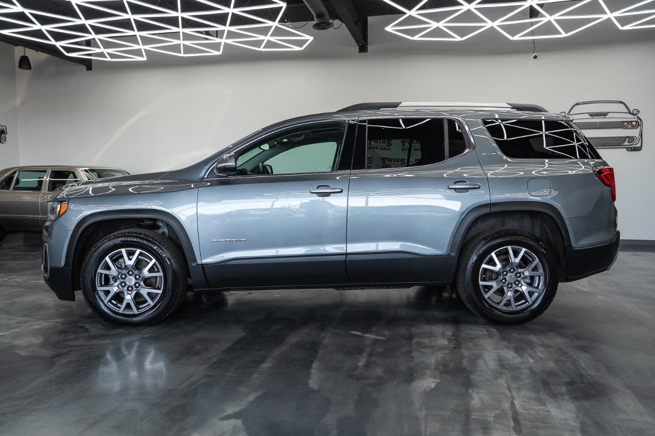 GMC Acadia photo 3