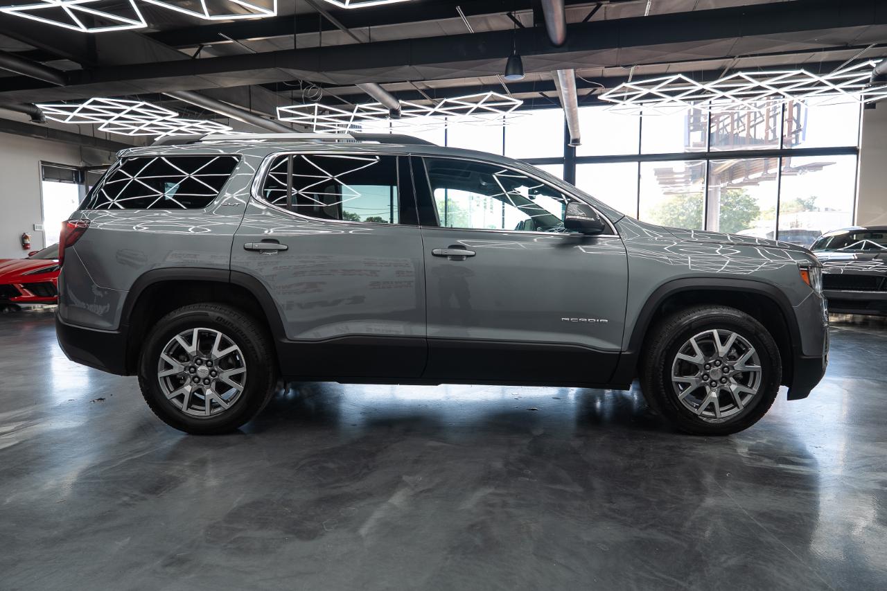 GMC Acadia photo 7