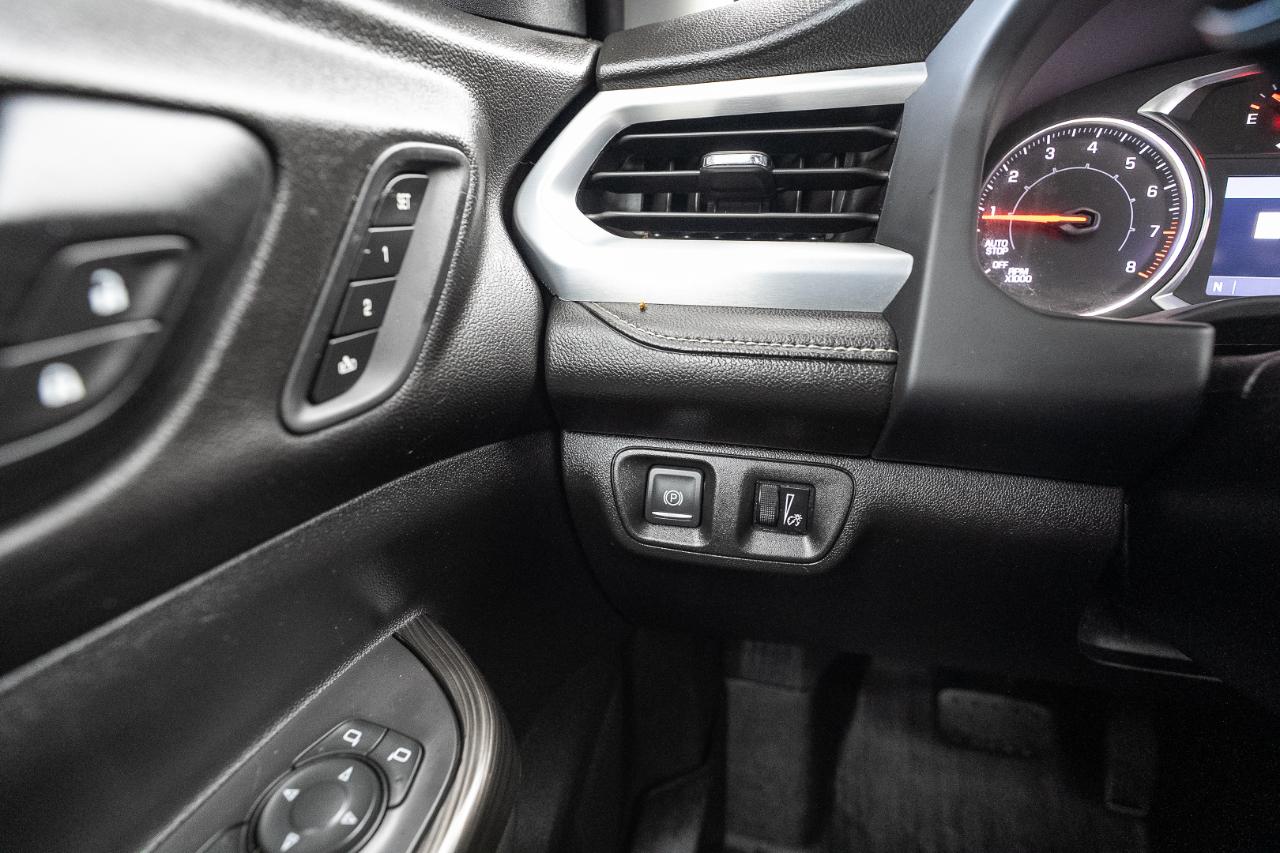 GMC Acadia photo 21