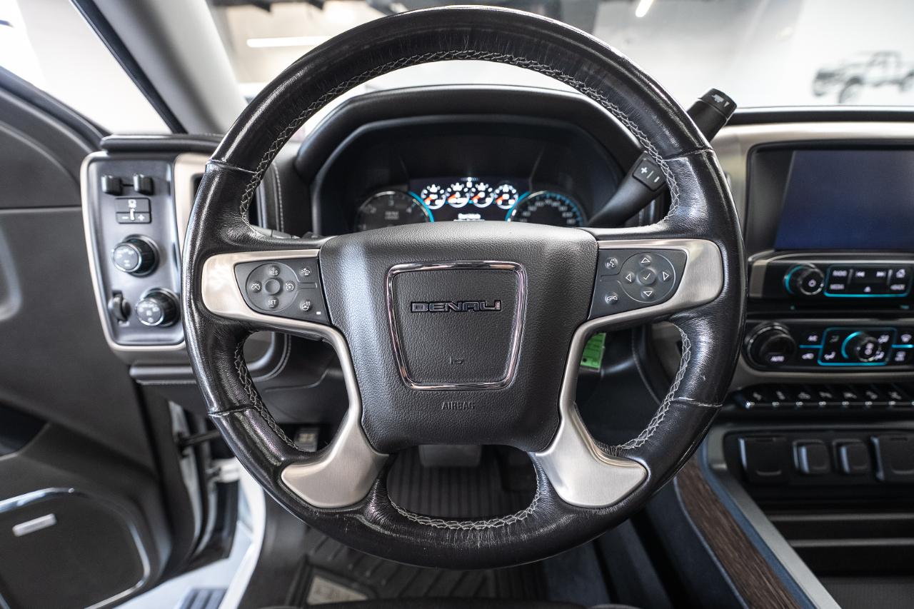 GMC Sierra photo 17