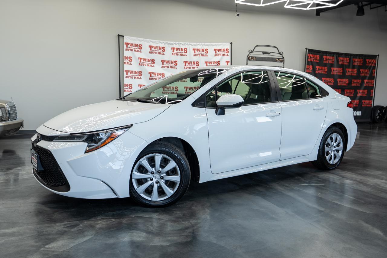 Toyota Corolla LE 2021
