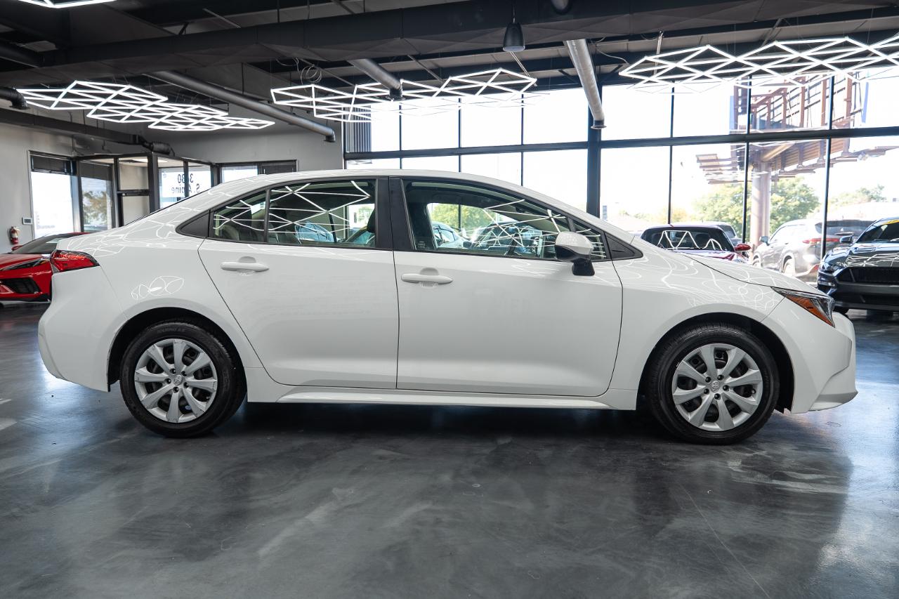 Toyota Corolla LE 2021